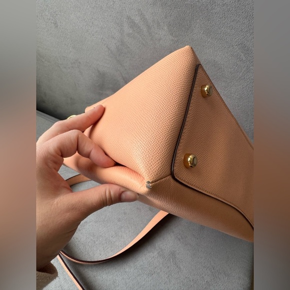 Coach Peach Leather Purse - Picture 6 of 16